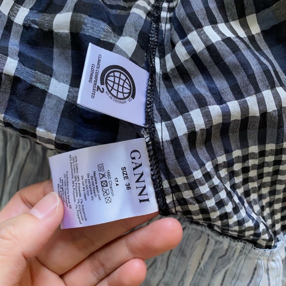 Ganni wrap skirt in size 36. - Picture 6 of 7